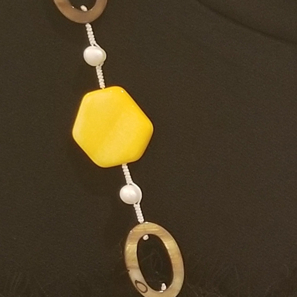 Jewelry - Picture 7 of 8